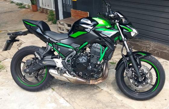 KAWASAKI Z650 ABS 